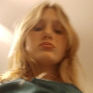 Meet your Posher, Cecelia